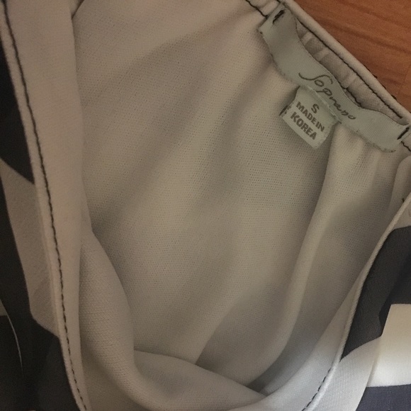 {soprano} dress - Picture 6 of 6